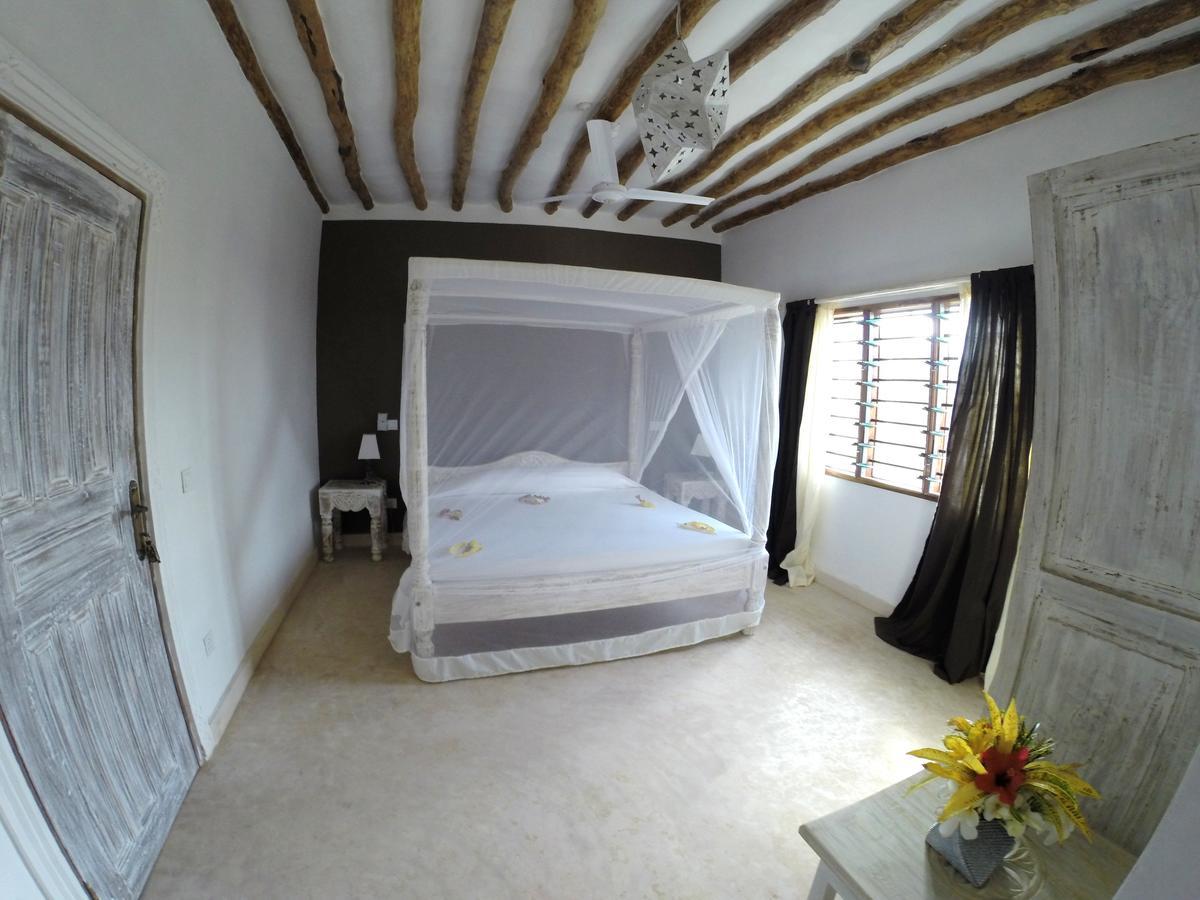 Nyumba Ya Afrika Bed and Breakfast Watamu Buitenkant foto