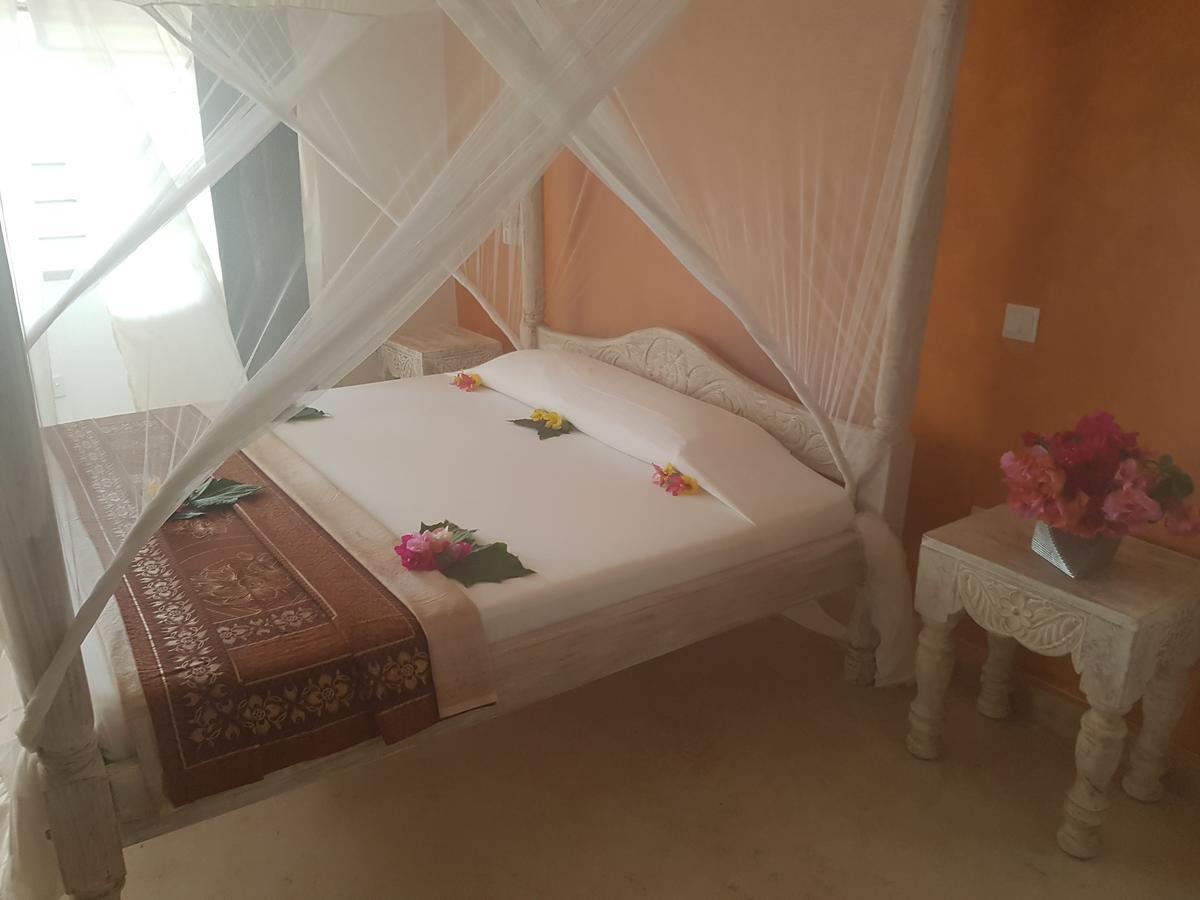 Nyumba Ya Afrika Bed and Breakfast Watamu Buitenkant foto