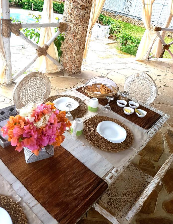 Nyumba Ya Afrika Bed and Breakfast Watamu Buitenkant foto